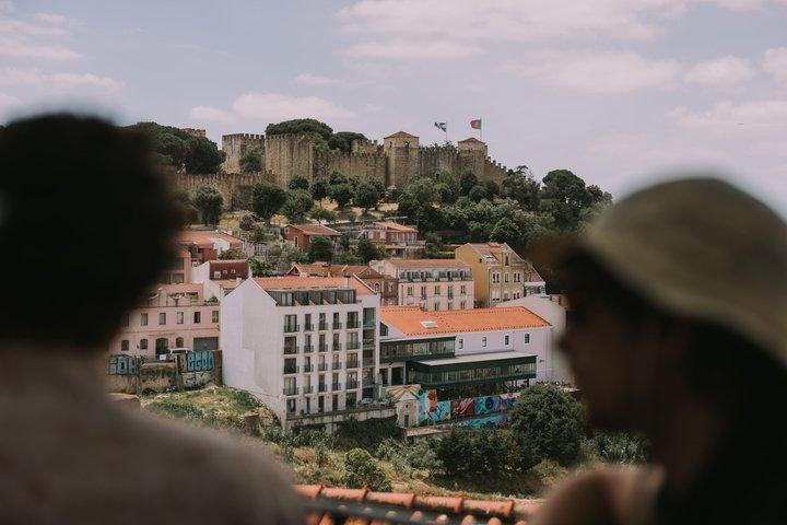 Saborea Lisboa como un tour privado local de comida e historia
