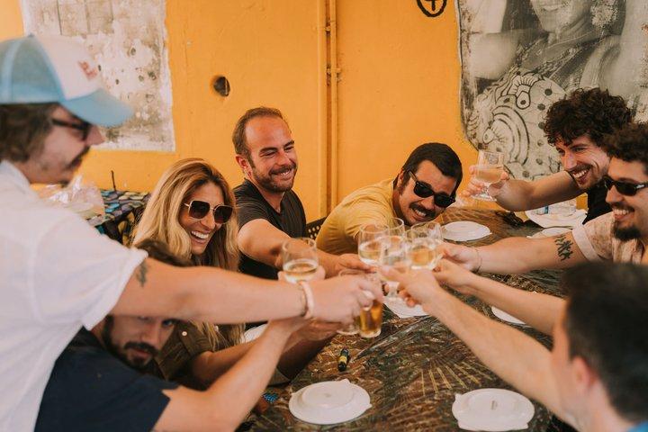 Saborea Lisboa como un tour privado local de comida e historia