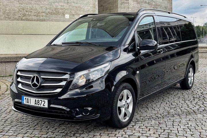 プラハからニュルンベルクへ - MINIBUS Mercedes Sprinter 19 + 1paxによるプライベートトランスファー