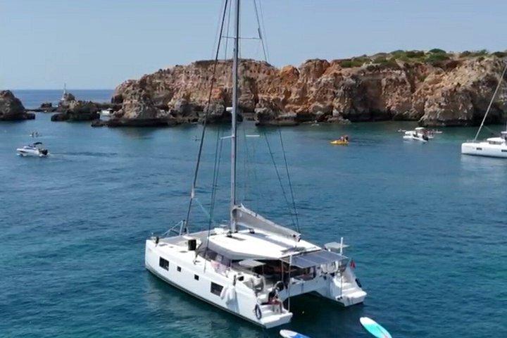 Luxus-Katamarantour an der Algarve - Lagos