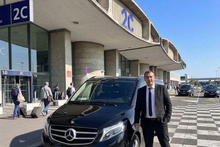 Paris CDG Airport to and from Paris City and Disneyland Transfer