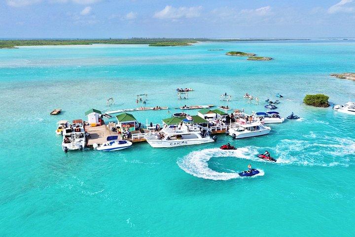 Noah’s Ark and Shipwreck Visit from Providenciales