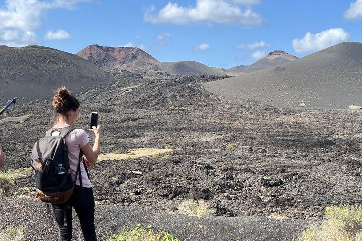 Lanzarote : randonnée à travers les paysages volcaniques de Timanfaya