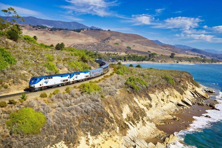 サンタバーバラ観光列車と海岸の魅力1 - ロサンゼルスからの日帰り旅行