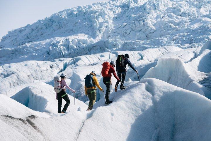 Skaftafell Glacier Explorer - Extended Small Group Trek