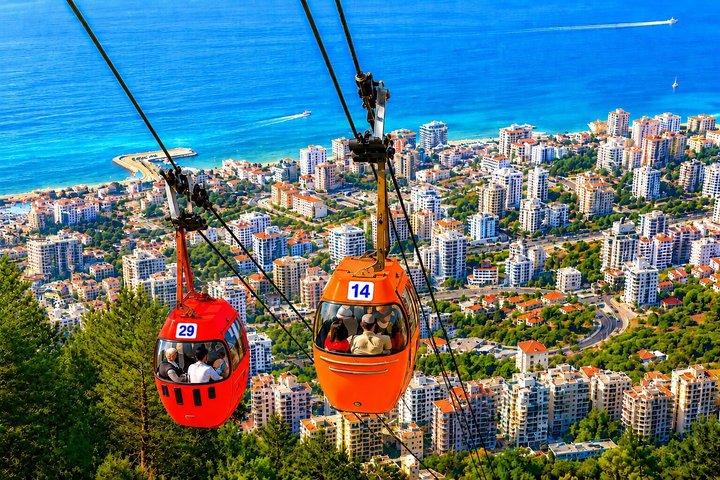 Kleingruppentour: Jeita Grotte, Harissa, Byblos mit Hotelabholung