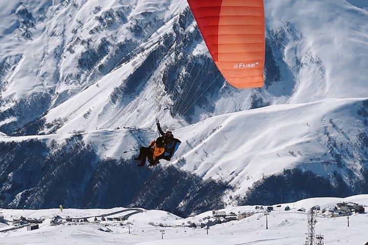 Cloudbase Paragliding in Gudauri, Georgia
