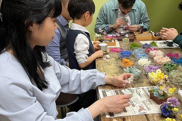 Bonsai Style Arrangement Workshop in Tokyo