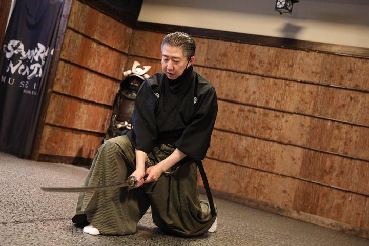 Asakusa Sword Experience - inclui passeio pelo Museu