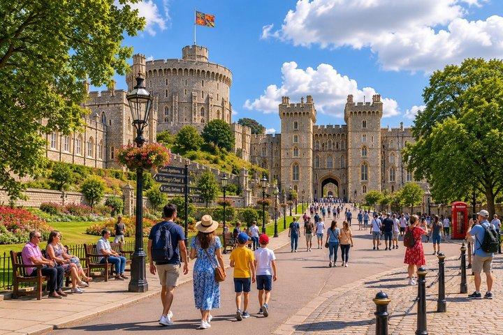 Château de Windsor : Minivan de luxe privé chauffé au départ de Londres