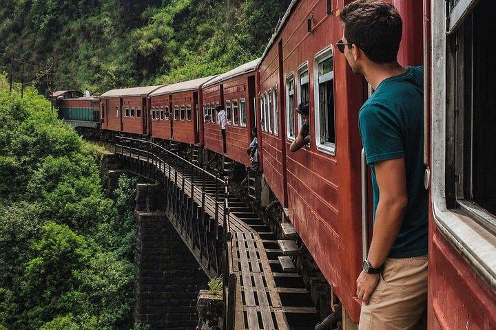 スリランカ個人旅行8日間（絶景列車乗車付き）
