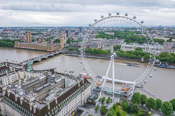パリから：ユーロスター列車でロンドンへ日帰り旅行