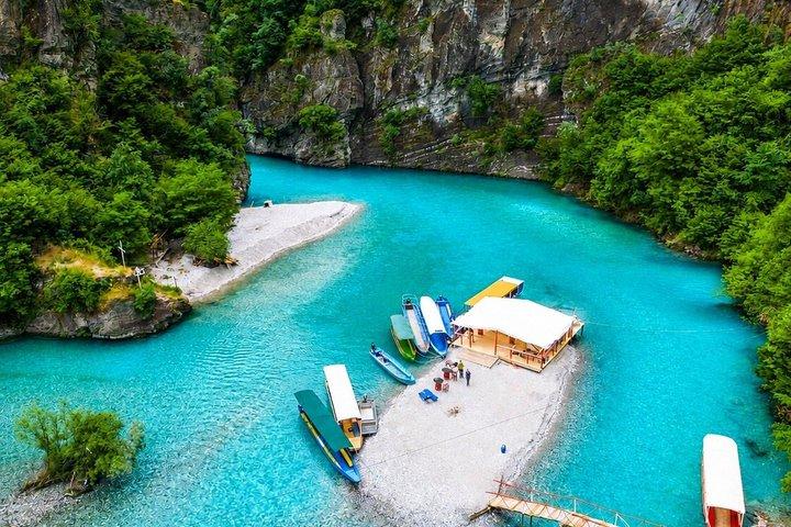 Dagtrip van Shkoder naar Shala River en Koman Lake Cruise