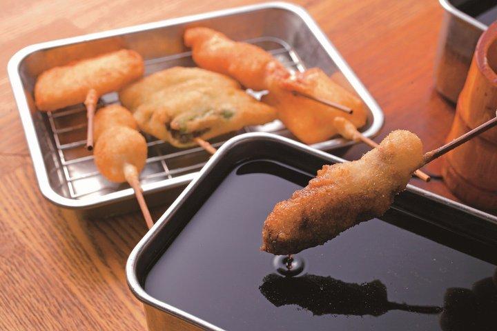 Osaka Food Tour : 20 gerechten bij 4 lokale eetgelegenheden
