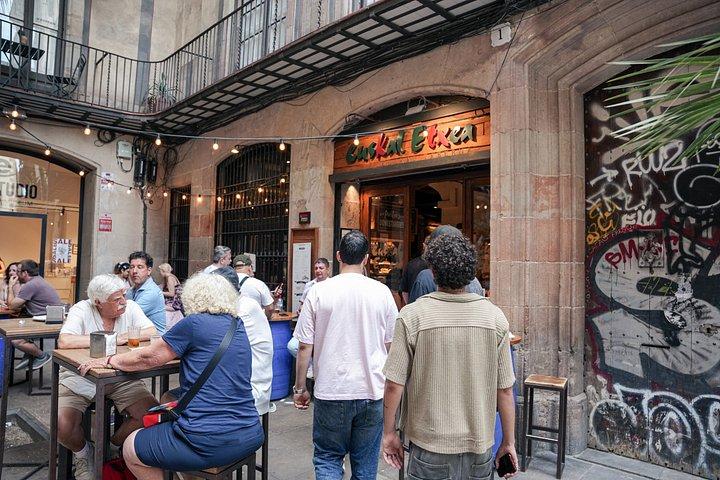 バルセロナでパエリアとサングリアと歴史を楽しむヒントフードツアー