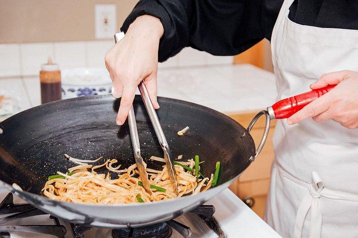 Clase de Cocina Tailandesa en Los Ángeles (Incluye 4 - Curso de Comida)