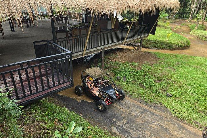 ウブドのニュートラックバリUTVバギーアドベンチャー