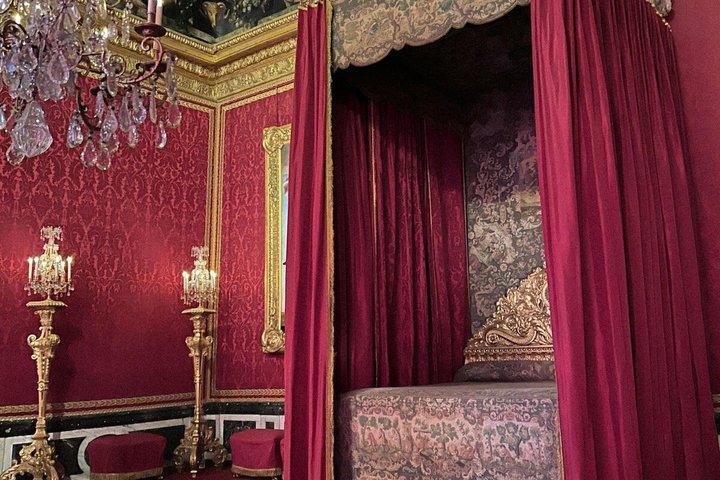 ゴルフカートとプライベートパレス体験によるベルサイユ庭園