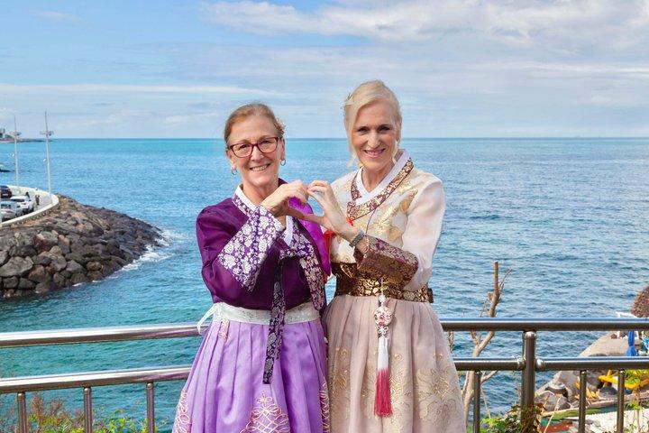 [Jeju] Jeju K-Drama Hanbok Sesión de fotos y visita guiada privada