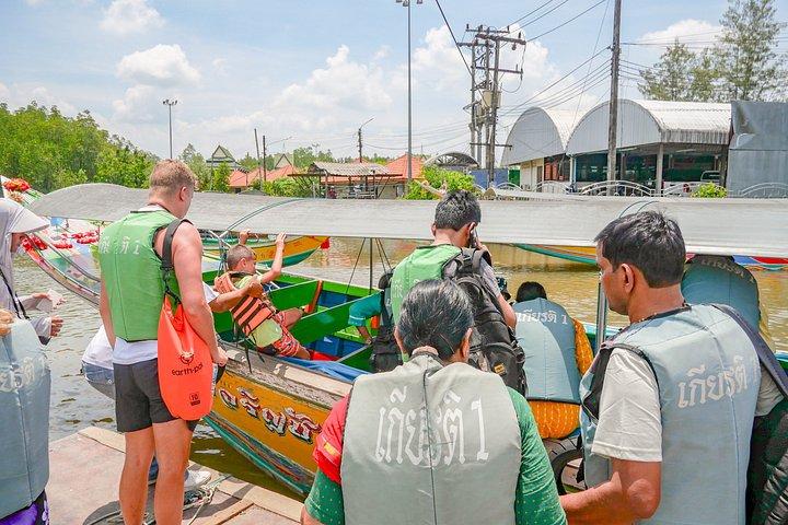 クラビ発パンガー湾＆ジェームズボンド島ロングテールボートツアー