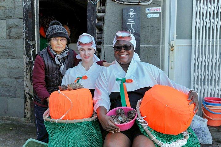 ユネスコ海の女性の文化体験でリアルヘニョに会いましょう