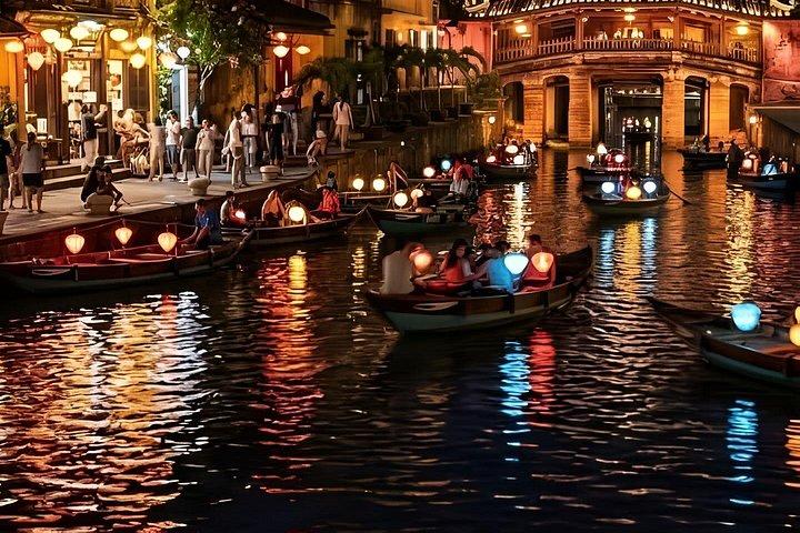 ココナッツジャングルからバスケットボート＆ホイアン古代の町-夜市