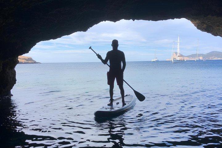 Escursione alle grotte e alle grotte con tapas e Premium Open Bar a Ibiza