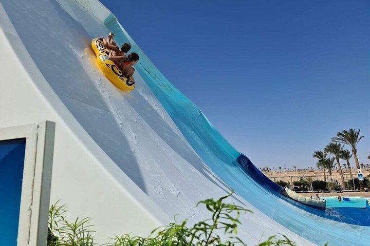 オールインクルシブマカディアクアパーク日帰り旅行（ランチと送迎付き）