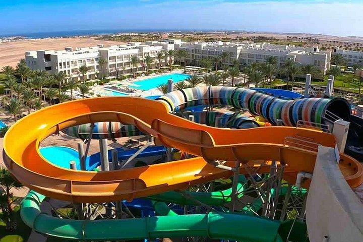 オールインクルシブマカディアクアパーク日帰り旅行（ランチと送迎付き）