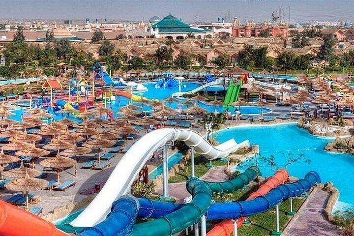 オールインクルシブマカディアクアパーク日帰り旅行（ランチと送迎付き）