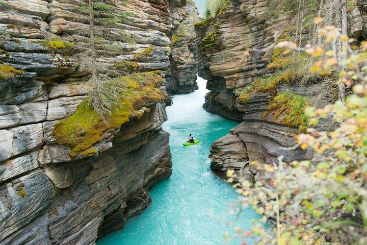 6-Day Rockies & Drumheller Tour: Banff, Jasper, Icefields Parkway
