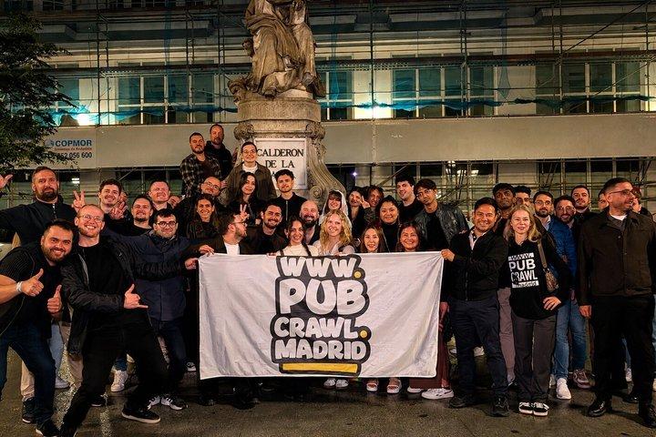 Madrid Pub Crawl: Club Entry, Bars & Shots
