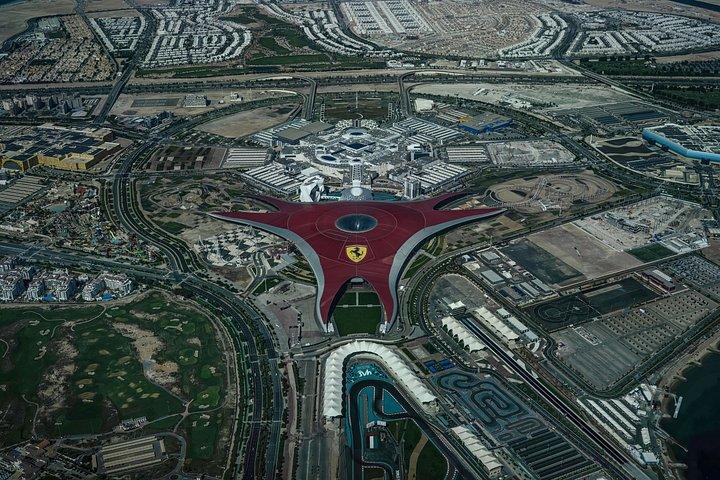 ドバイ発シェイク・ザイード・グランドモスクツアーとヤス島ドライブ