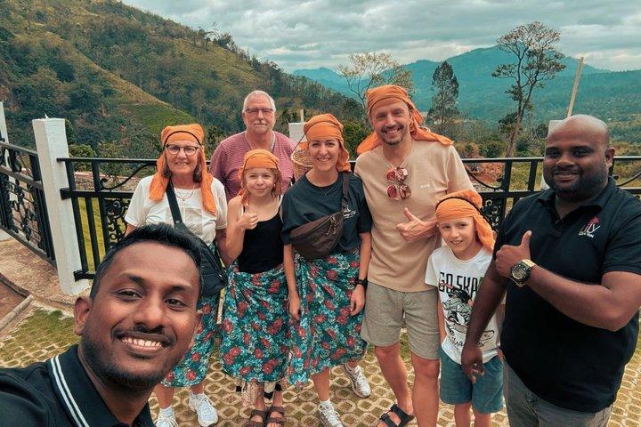 8-Day Private Tour with Train Ride, Safari & Beaches