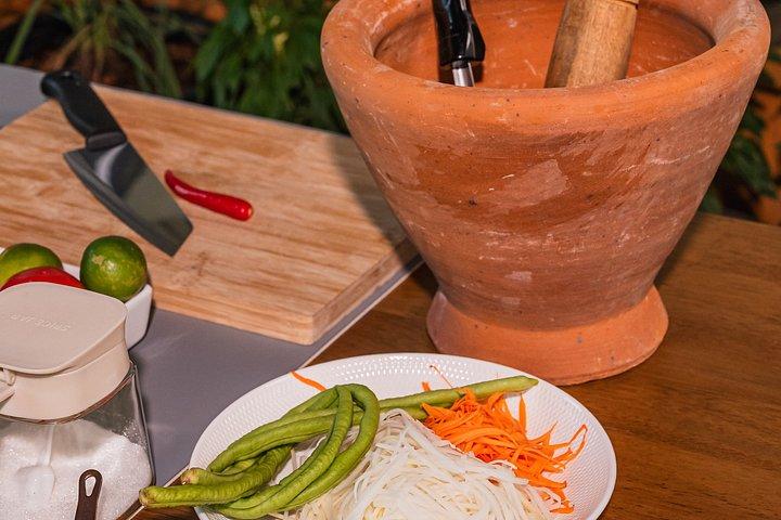 Phuket Karon Beach Thai Cooking Class with Sunset Cocktail Making