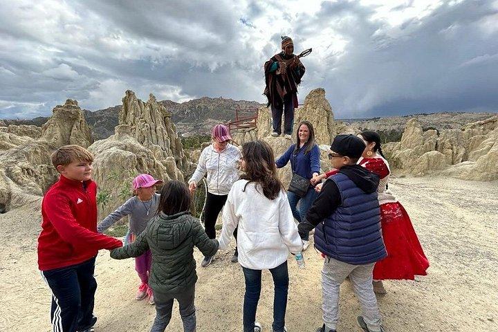 プライベート：ラパス先住民文化、月の谷、ケーブルカー