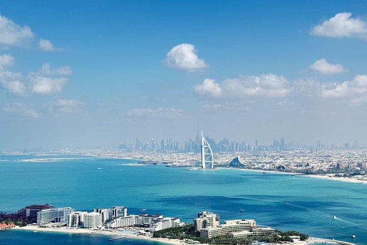 ブルジュ・アル・アラブ・パーム・ジュメイラとオールド・スークを巡るドバイ・シティ・ツアー