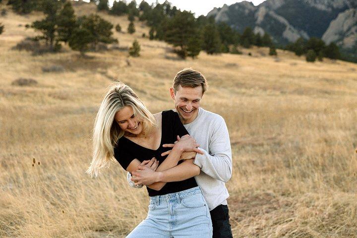 Scenic Mountain Photoshoot in Boulder, Colorado