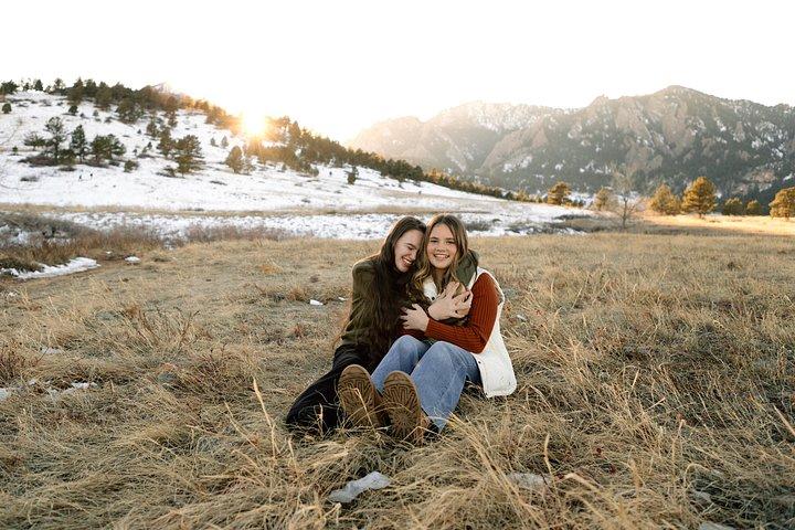 Scenic Mountain Photoshoot in Boulder, Colorado