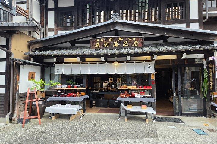 長野：木曽渓谷で日本の漆器作りツアー