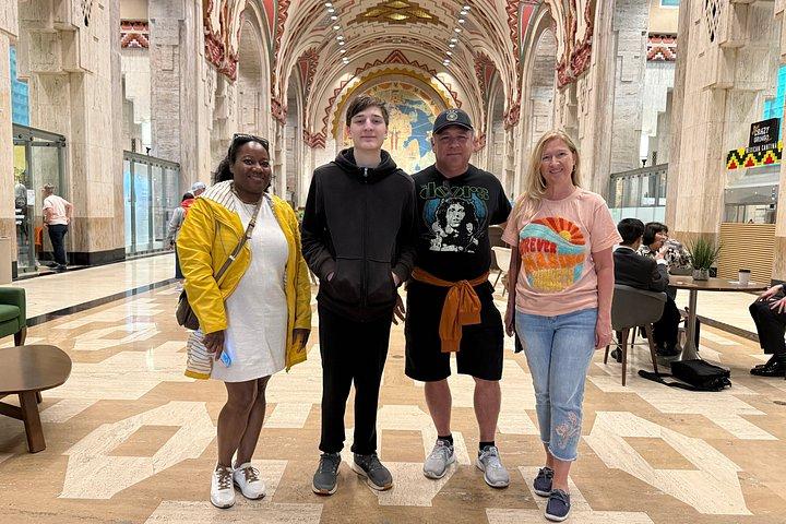 Detroit City Highlights Walking Tour Downtown Landmarks
