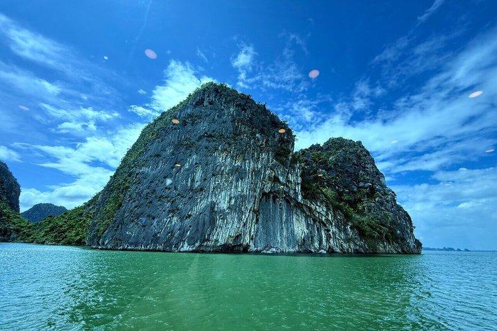 Signature Luxury Day Cruise til Ha Long Bay fra Hanoi