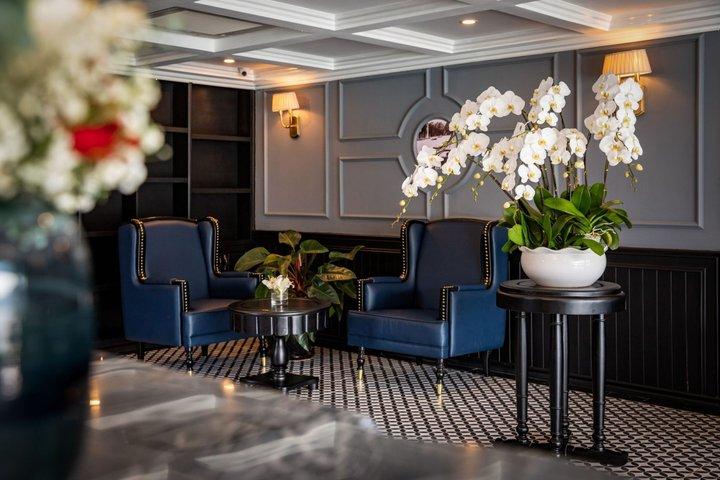 Hanoi nach Lan Ha Bay : Premium 2 - Tageskreuzfahrt mit Balkon Hütte