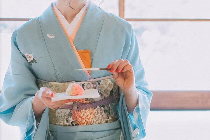 着物和菓子体験付きプライベートラグジュアリー京都奈良ツアー