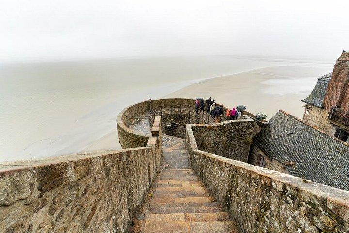 Dagstur till Mont Saint Michel från Paris med Engelska Speaking Guide