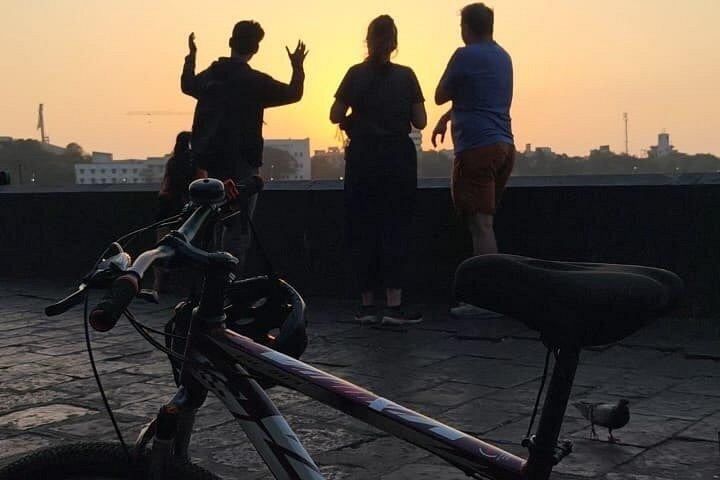 Mumbai Sunrise Bicycle Tour