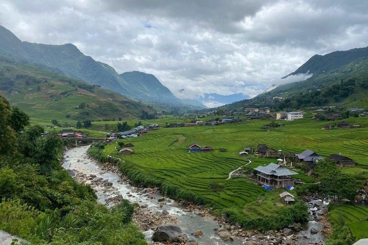 Atelier de cire d'abeilles Muong Hoa Valley Trek et Hmong