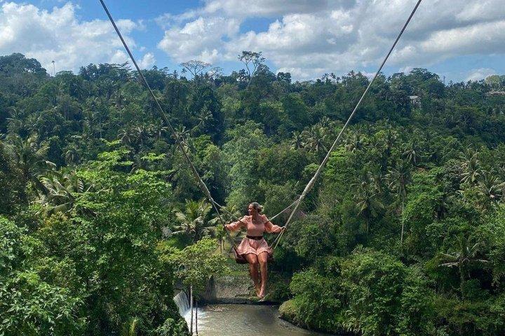 Ubud: Real Bali Swing, Monkey Forest, Temple & Waterfall Tour