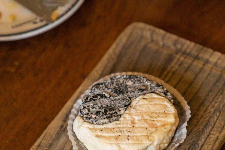 Visite gastronomique de Paris Le Marais avec 10+ dégustations, fromages, vins et plus encore