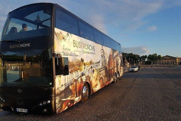 パリの高級グルメ・ダイニングバス体験「Bustronome Paris」